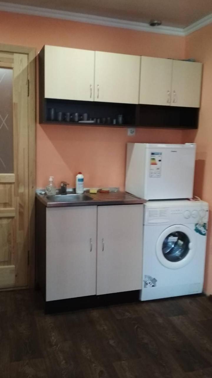 Частный Дом, Р-Н 3 Городской Больницы Čerkasy Esterno foto